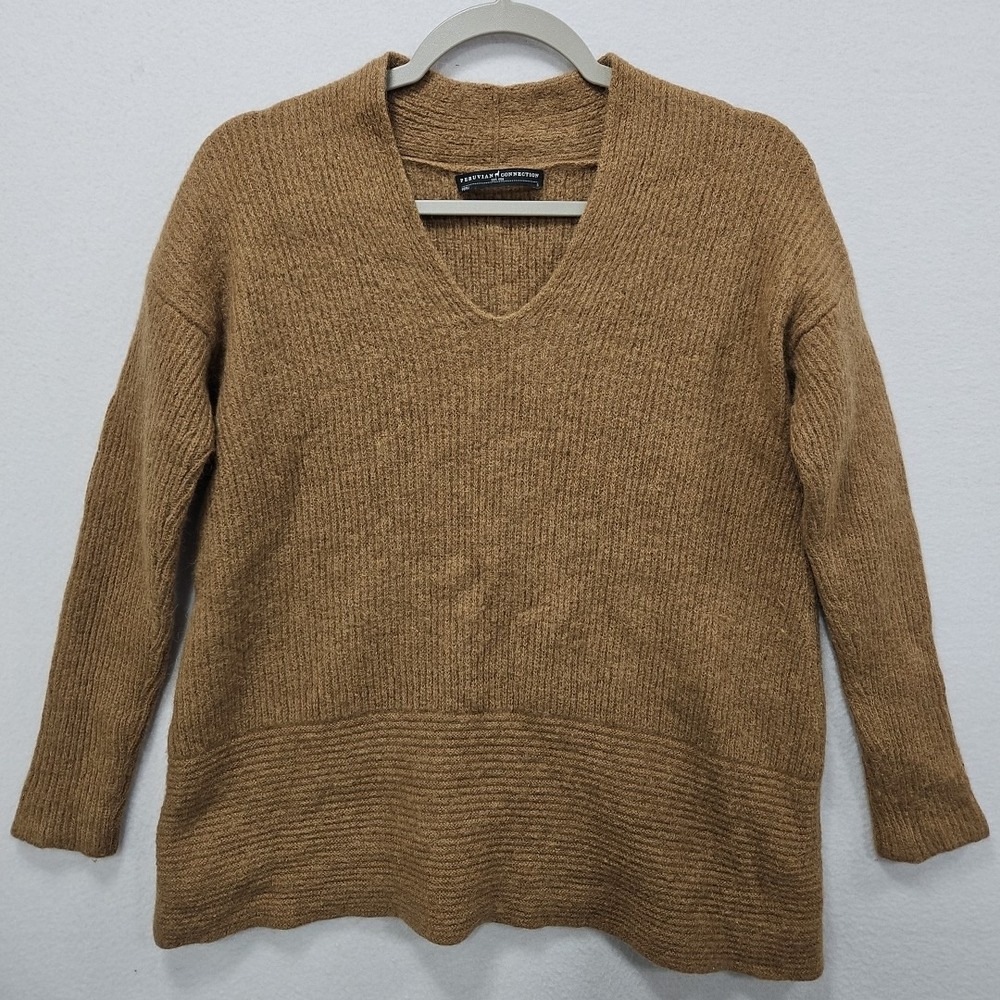 Peruvian Connection 100%‎ Alpaca Sweater Womens Small Camel Tan Brown V Neck